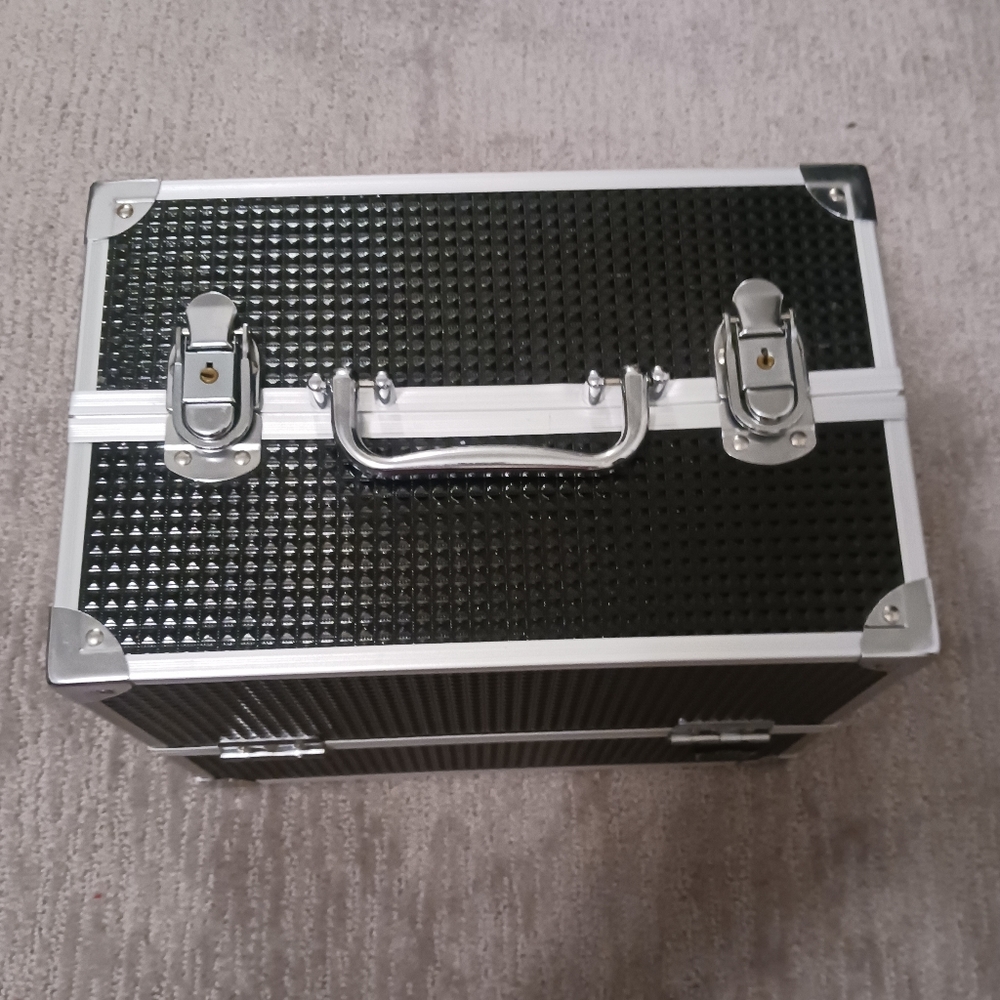 Caboodles Makeup Case
